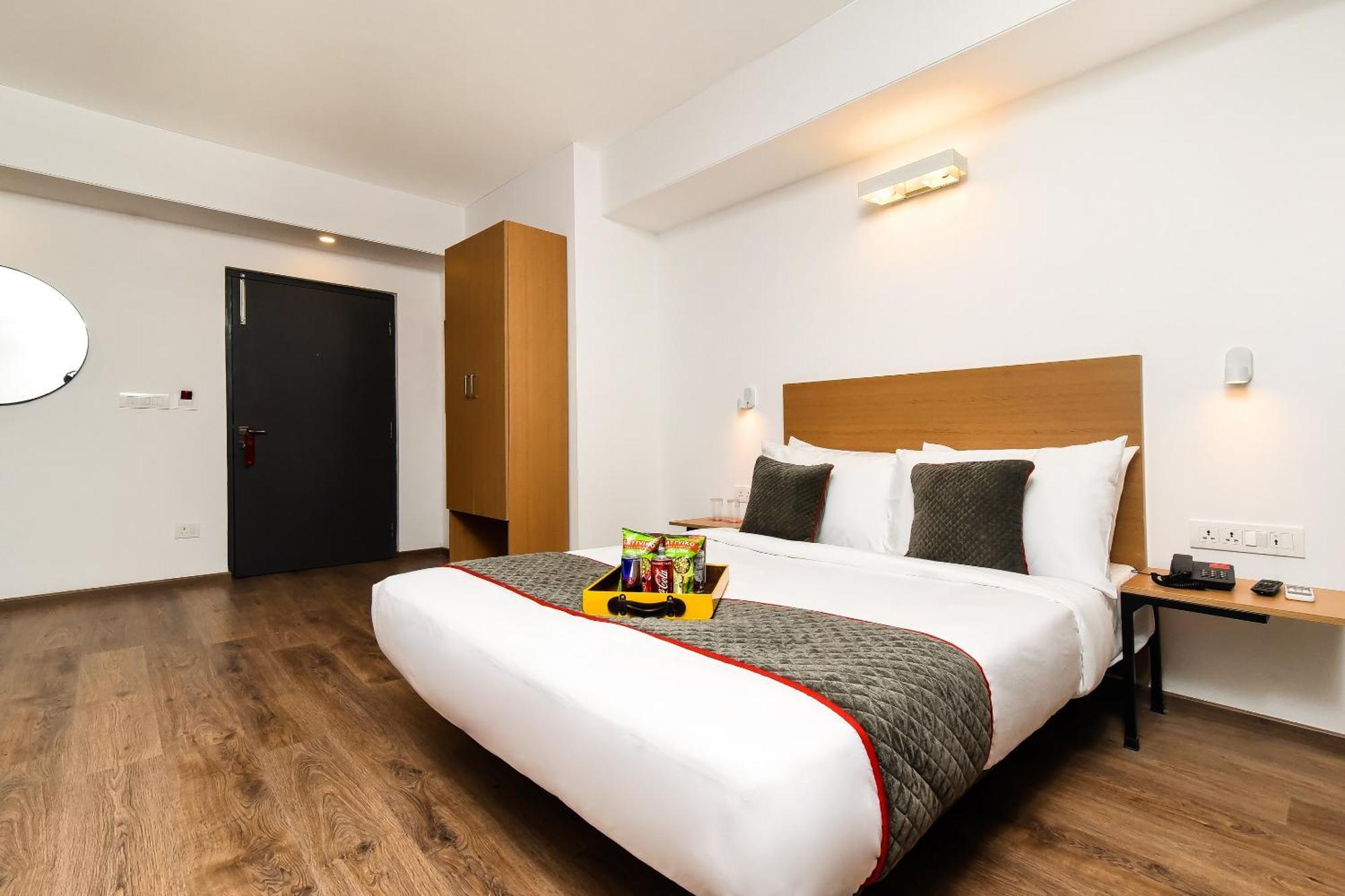 Townhouse C Scheme Ahinsa Circle Hotell Jaipur Exteriör bild