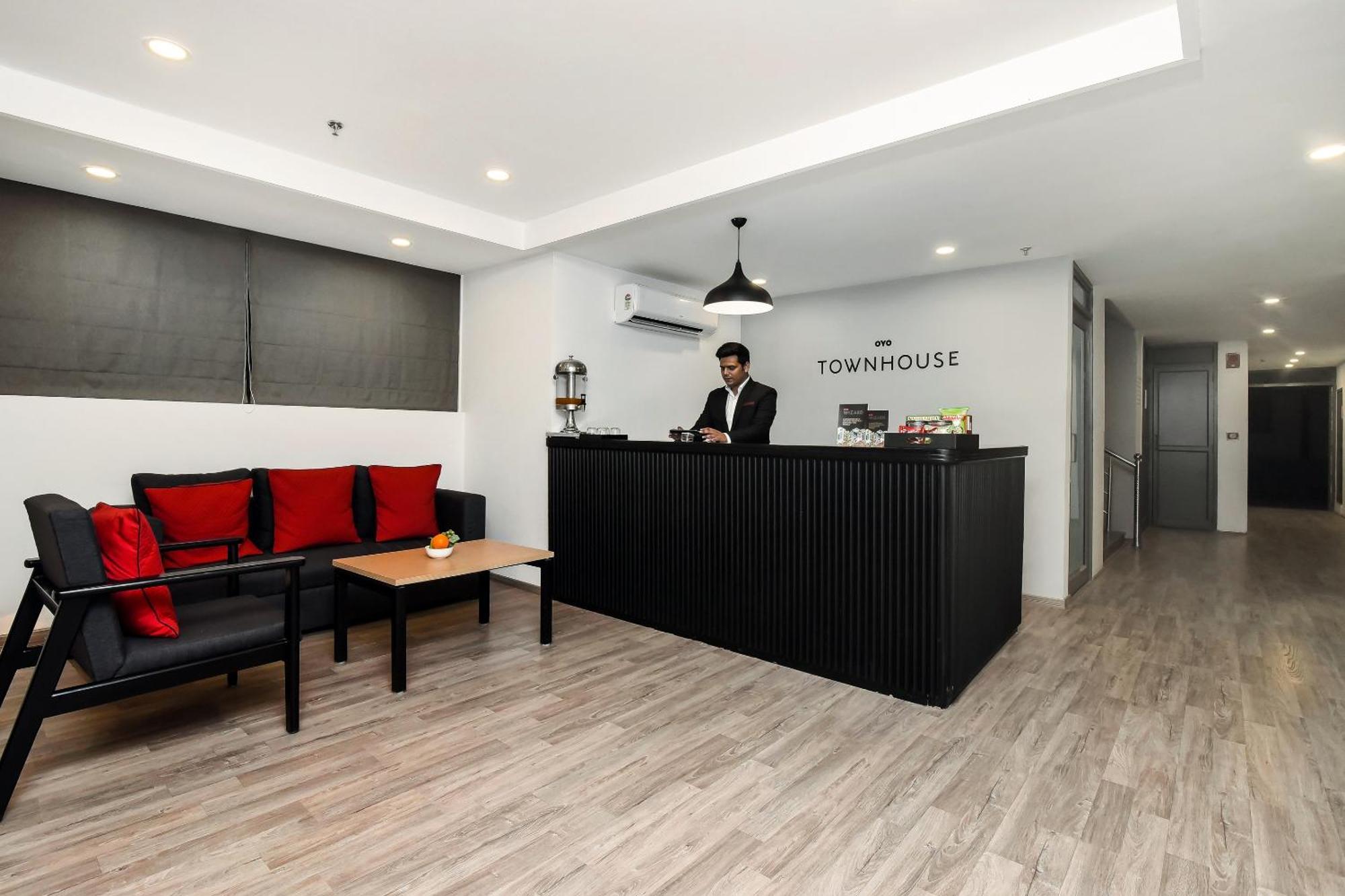 Townhouse C Scheme Ahinsa Circle Hotell Jaipur Exteriör bild