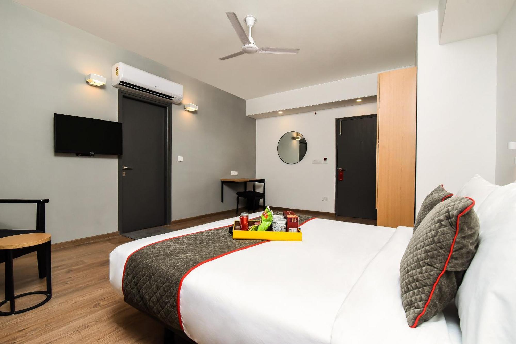 Townhouse C Scheme Ahinsa Circle Hotell Jaipur Exteriör bild