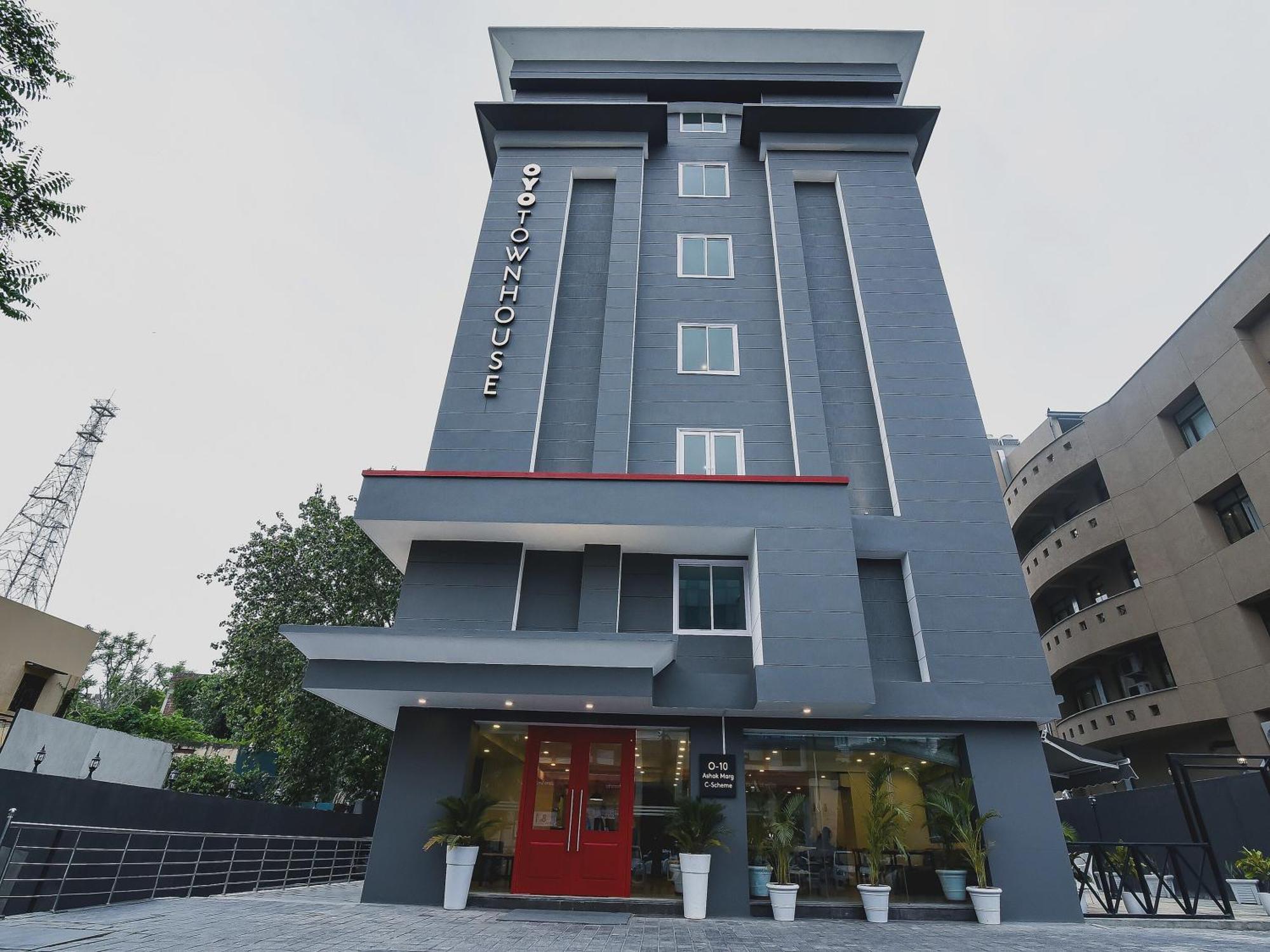 Townhouse C Scheme Ahinsa Circle Hotell Jaipur Exteriör bild
