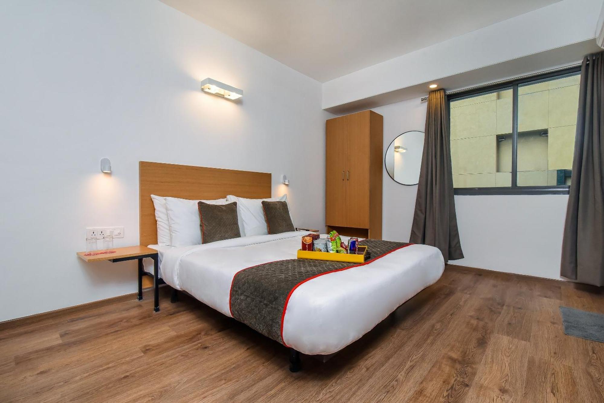 Townhouse C Scheme Ahinsa Circle Hotell Jaipur Exteriör bild